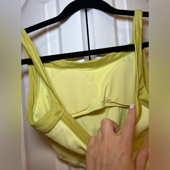 Aerie - Basic Yellow and Green Casual Outdoor Athletic Sporty Bra Top in Size S - Picture 4 of 7